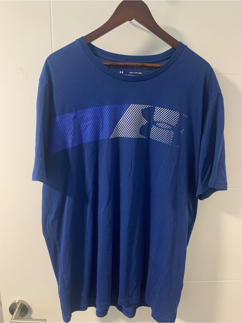 4/$20 Under Armour Men’s Blue Graphic Crew Neck T-Shirt A13